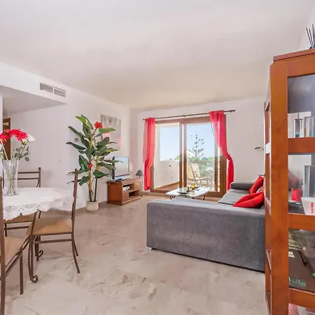 Beautiful Apartment In Torrevieja Lägenhet *